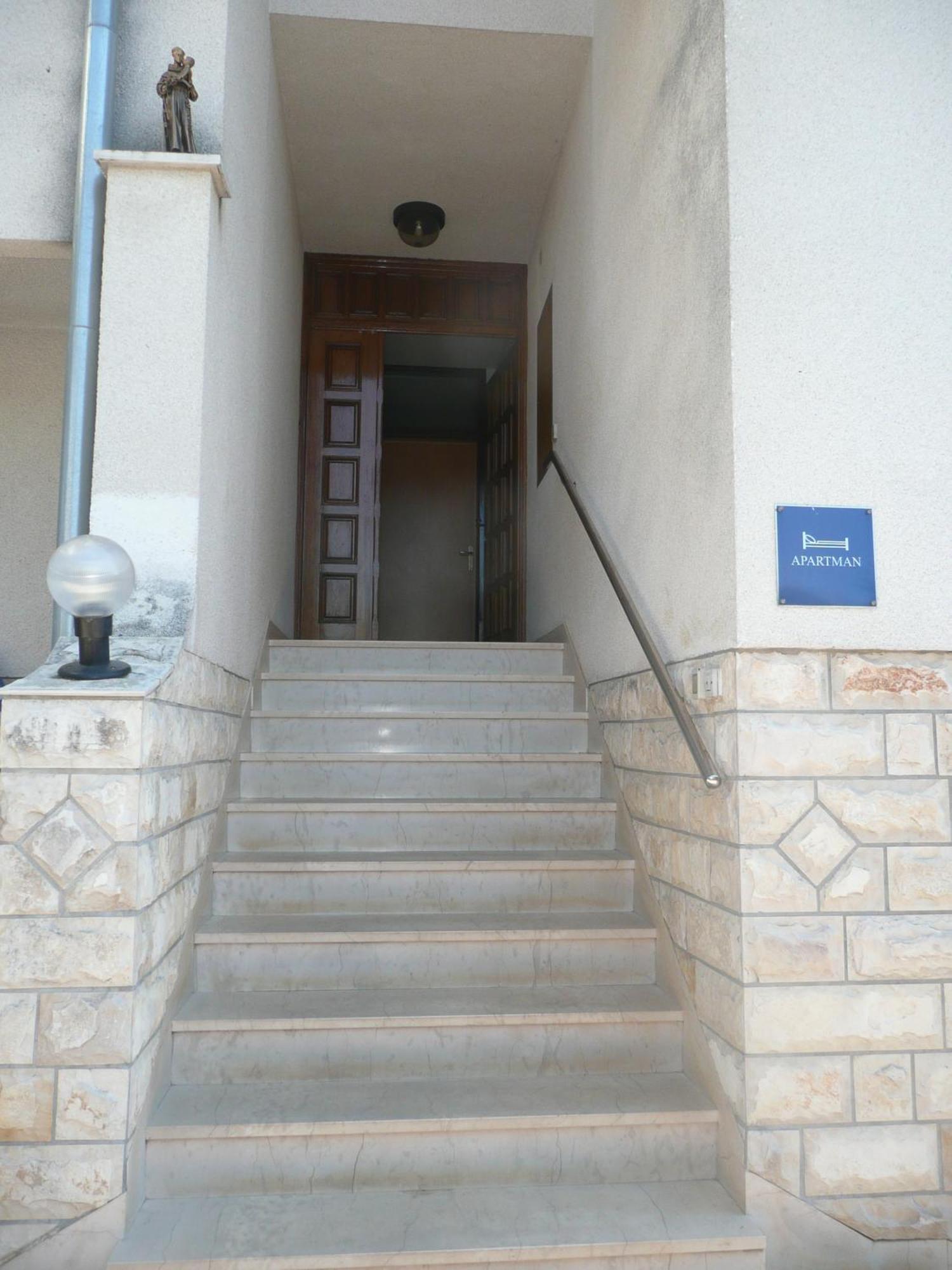 Apartmani Maver Sveti Filip i Jakov Exterior foto